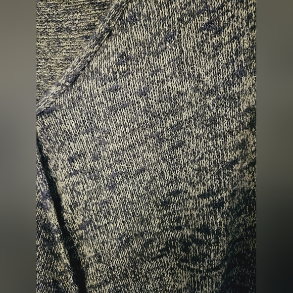 Anthropologie Women's Postmark Grey Long Knit hi-low v-neck pullover cardigan - Picture 6 of 10